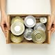 Antes de tirar las latas de atún a la basura, conoce 3 formas originales de reutilizarlas en casa como decoración, almacenamiento y accesorios funcionales