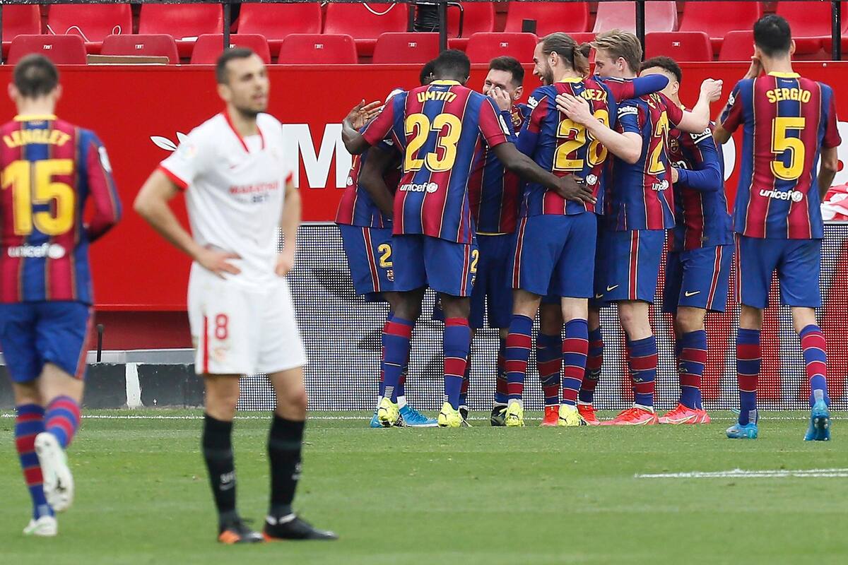 Piqué manda el juego a prórroga y Barcelona remonta y avanza a final de Copa del Rey