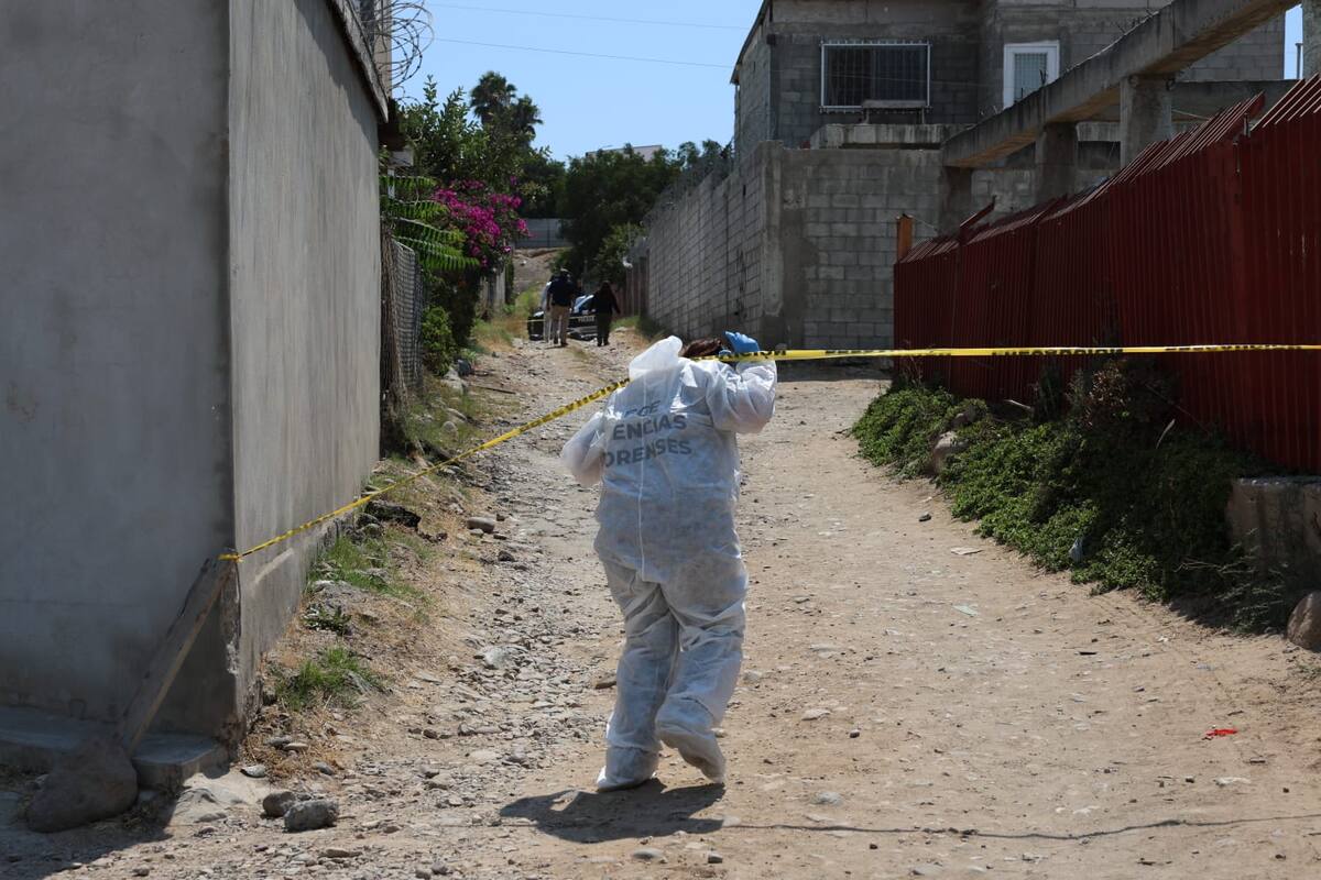 La zona fue acordonada por elementos de Servicios Periciales de la FGE.