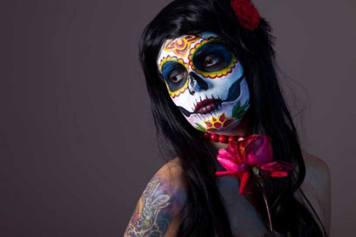 Consejos para cuidar la piel por usar maquillaje en Día de Muertos