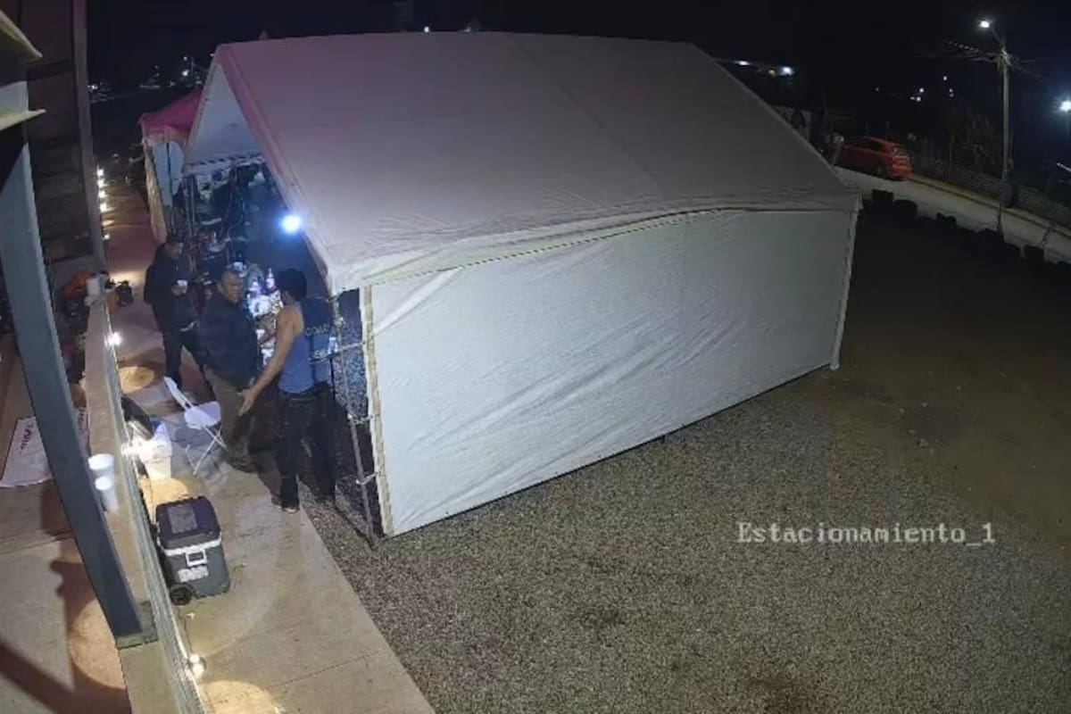 Manifestantes piden mostrar videos completos del hijo de la alcaldesa de SQ