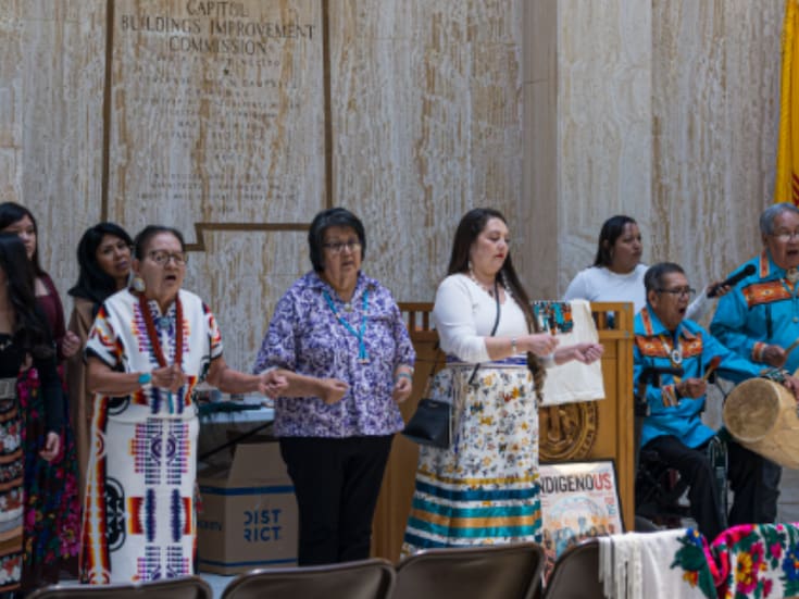 Nuevo México investigará esterilizaciones forzadas de mujeres nativas por parte del Servicio de Salud Indígena en la década de 1970 en Estados Unidos