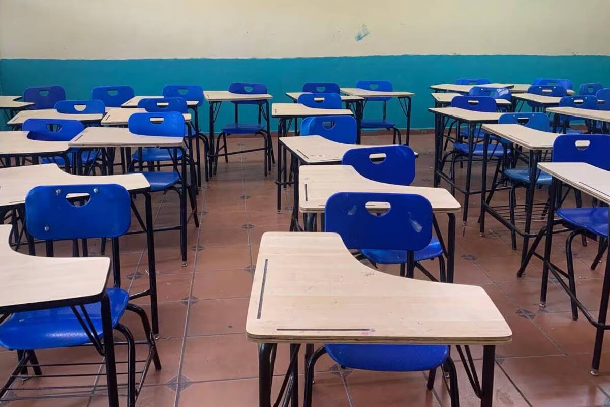 Maestros del CNTE realizan paro para exigir mejores condiciones laborales