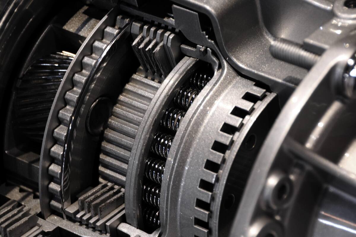 Así funciona la transmisión de un auto eléctrico o híbrido