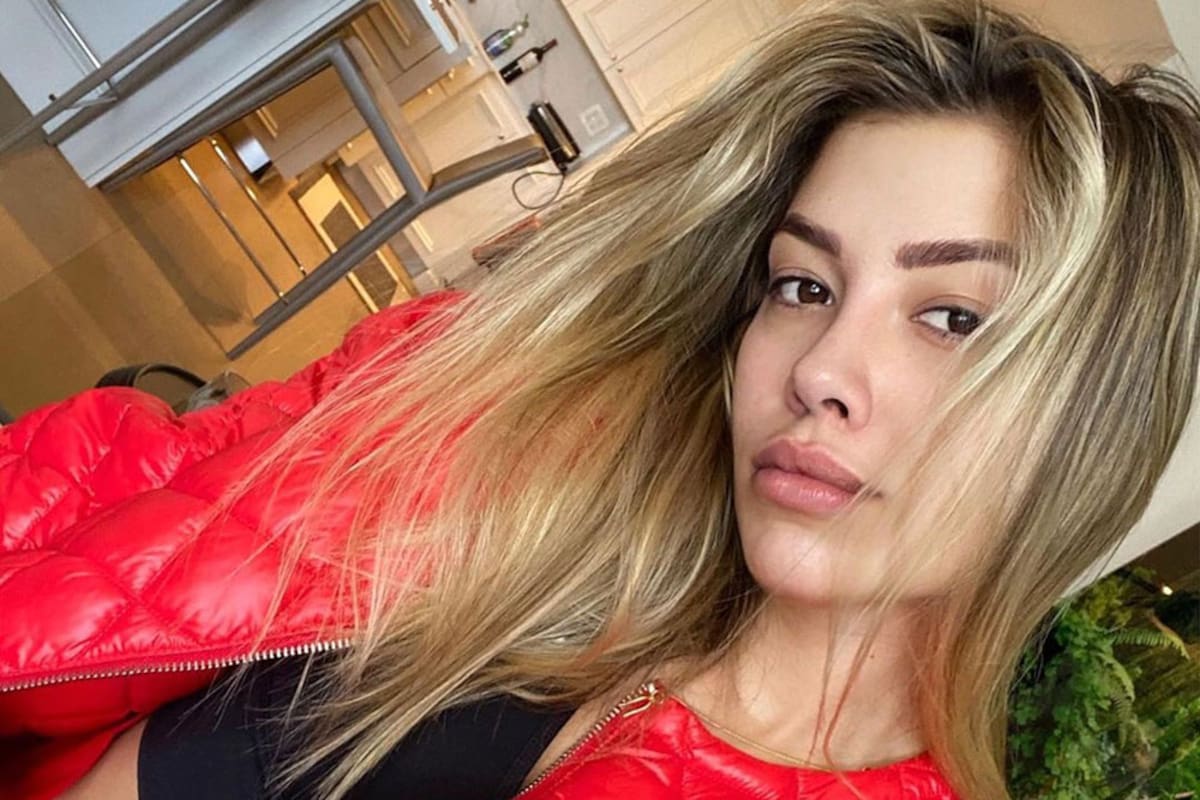 Presume Michelle Salas rostro sin gota de maquillaje