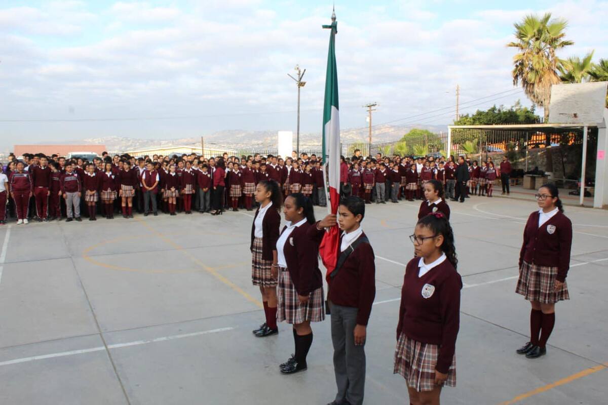 Fomenta honestidad Armando Ayala en segunda edición de “Colores de México”