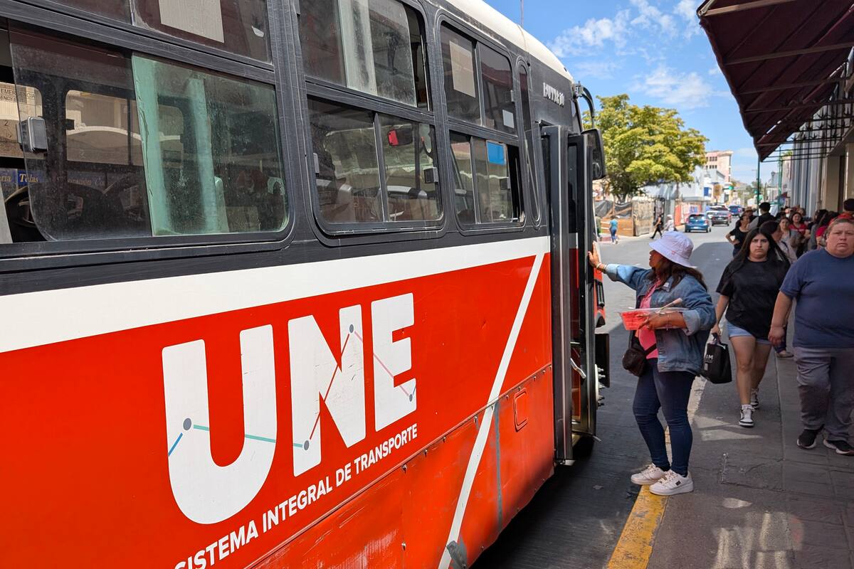 Camiones de Transporte en Hermosillo deberán encender hoy los “aires”