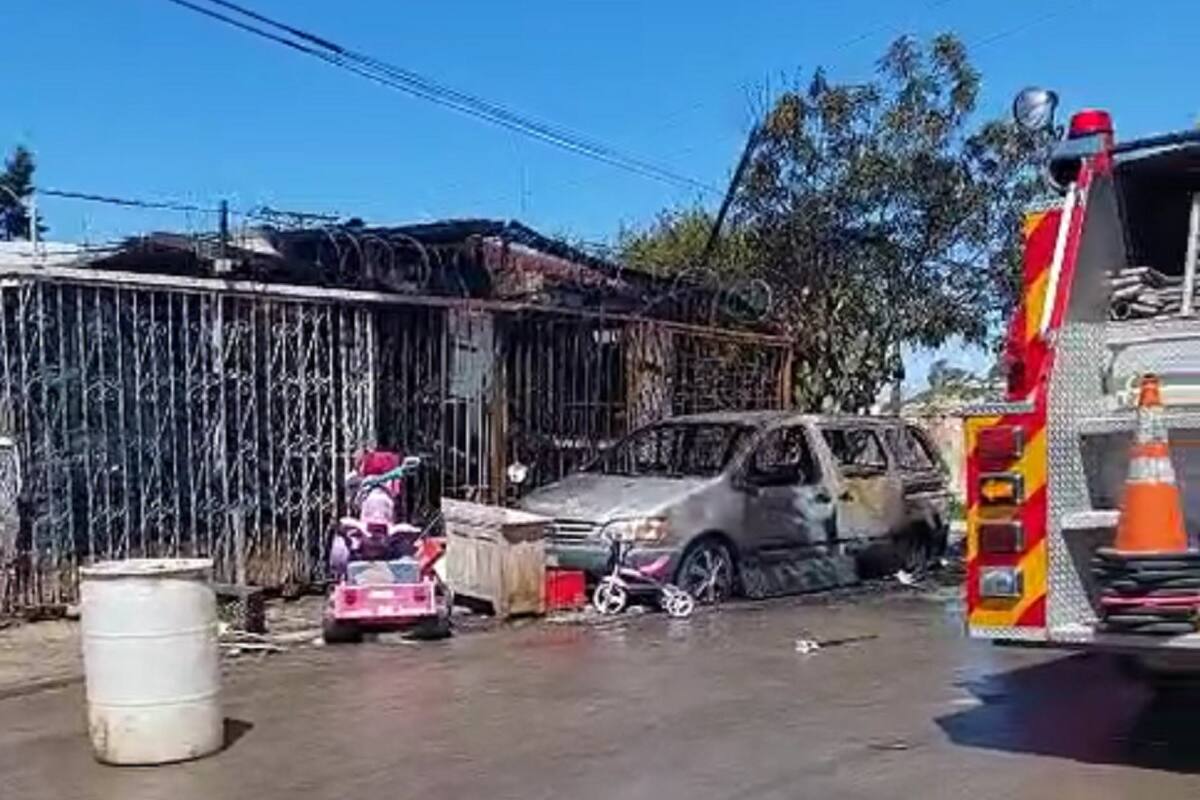 Bomberos Tijuana atiende reportes de incendios durante el domingo