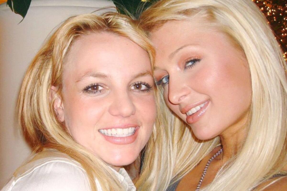 Paris Hilton celebró que hace catorce años “inventó” la foto “selfie” junto a Britney Spears