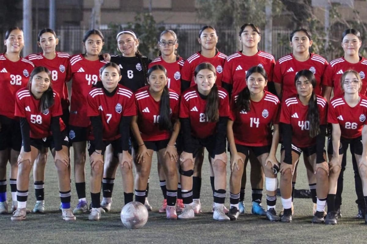 ROES Soccer se mete en las semifinales