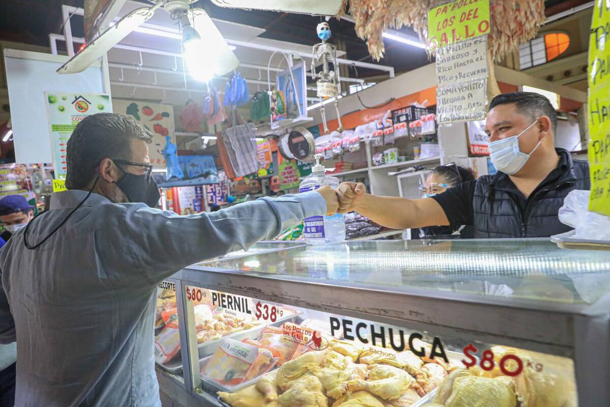 Suben precios de la canasta básica y beneficios de la clase política: Bours