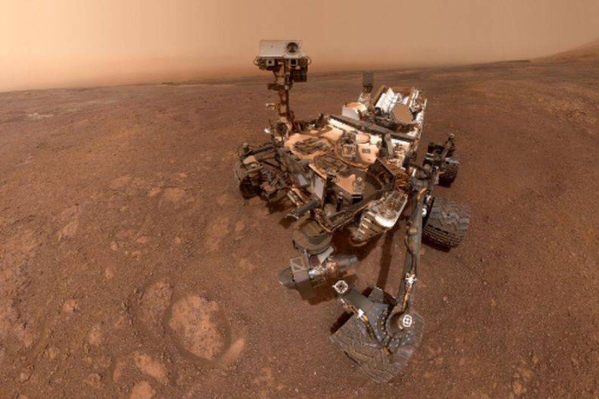 Curiosity capta imágenes de nubes 'brillantes' en el cielo de Marte