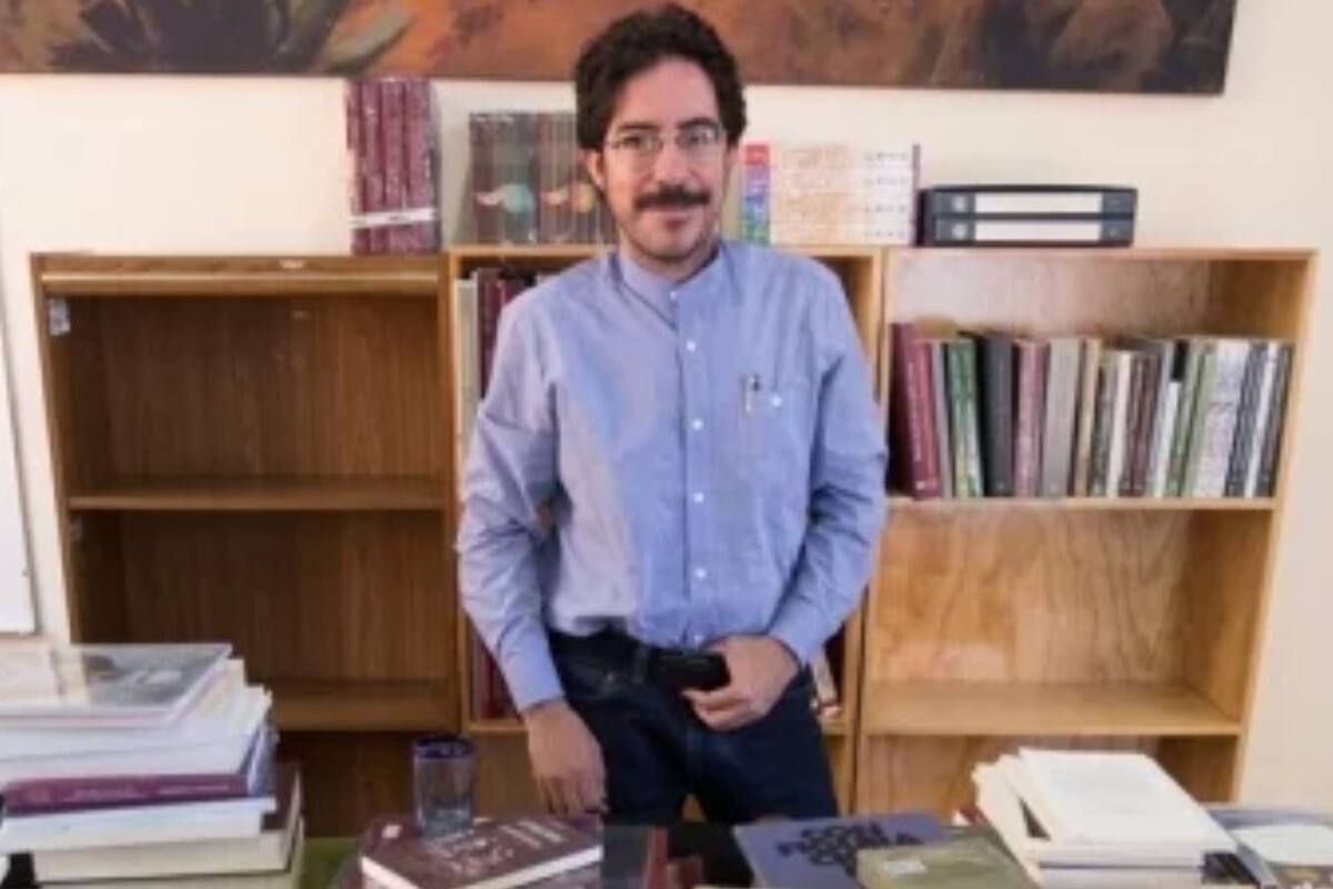 ¿Quién es Pedro Salmerón, funcionario que desató polémica en redes?