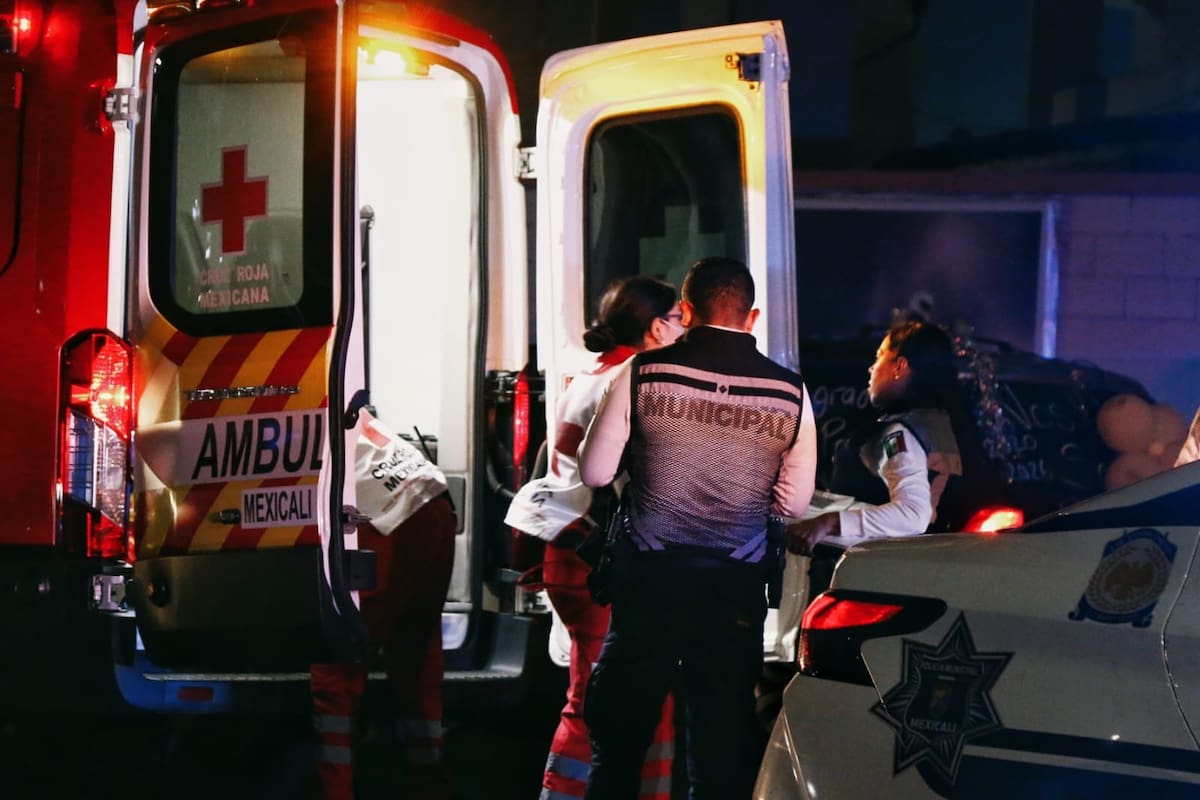 Turnan a FGE a madre de niña que murió ahogada en una alberca