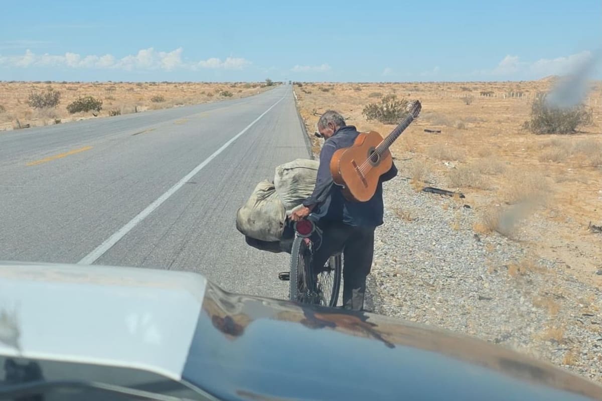 De Ciudad Obregón a San Luis Río Colorado en bicicleta: adulto mayor de 75 años es localizado por la Policía Estatal tras tres días sin comunicación con su familia