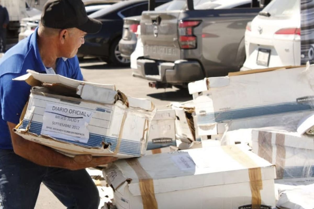 Recolectan más de 26 toneladas de papel y electrónicos en jornada ambiental