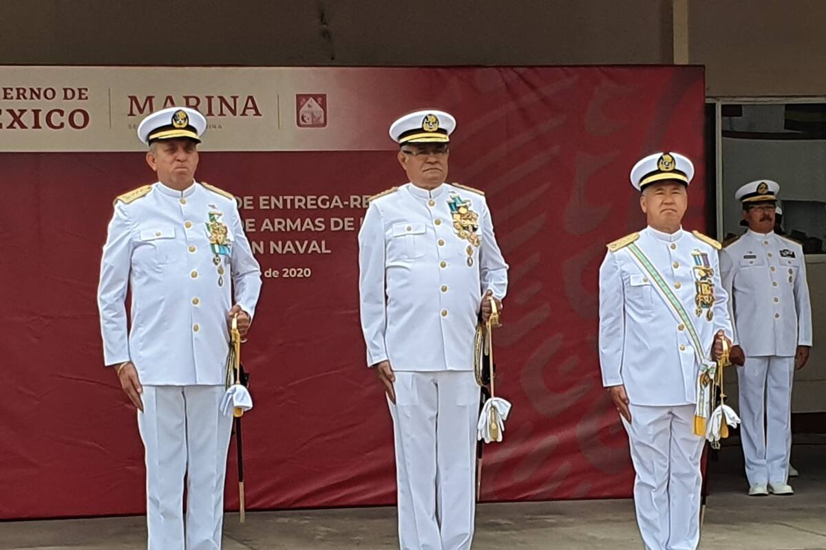 Llega nuevo comandante a la Cuarta Región Naval