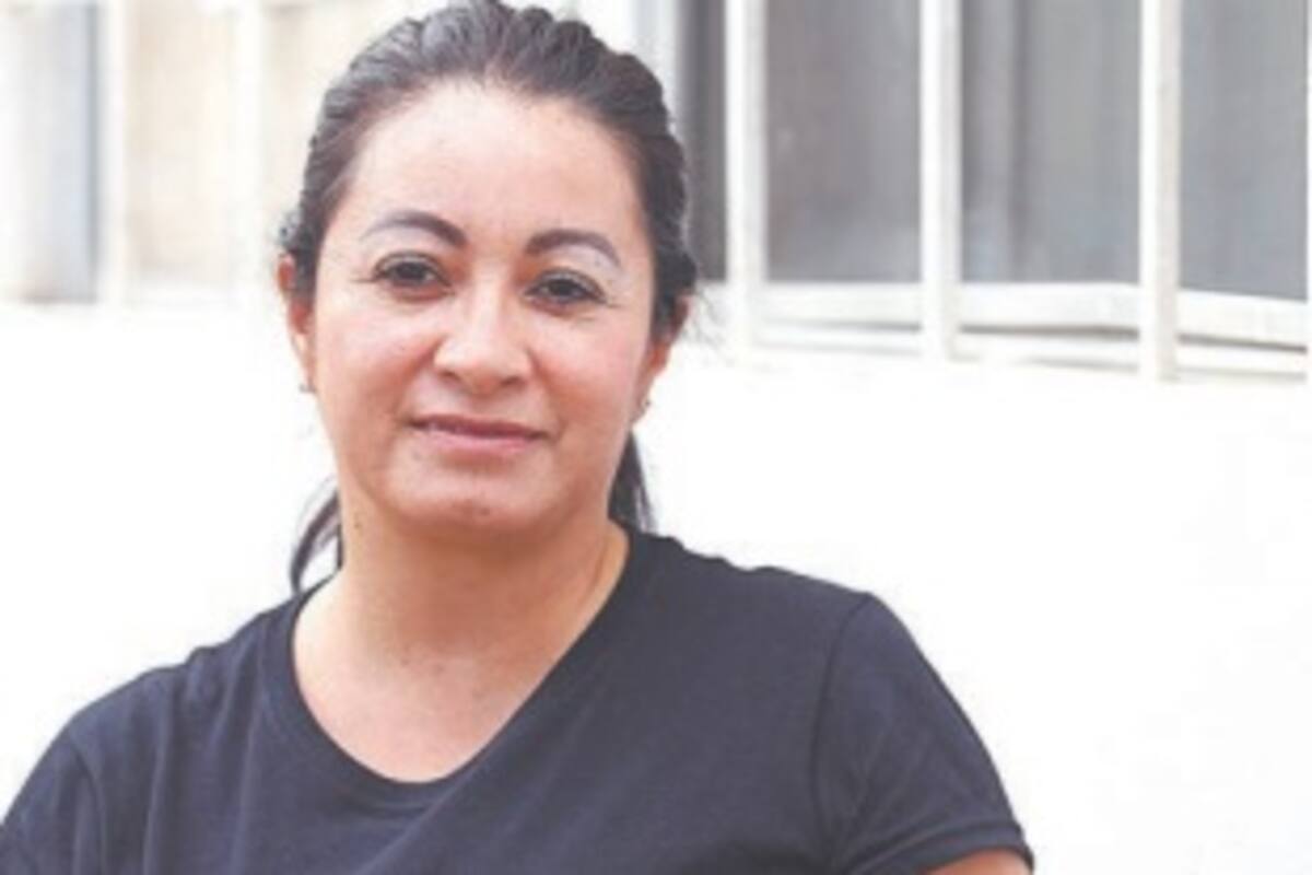 Invitan a celebrar a cumpleañerosde casa hogar con caravana