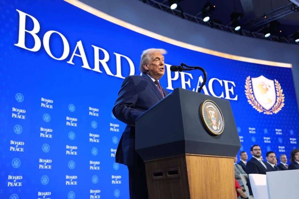 El presidente Donald Trump habla durante el anuncio de la fundación de la Junta de Paz durante la Reunión Anual del Foro Económico Mundial en Davos, Suiza, el jueves 22 de enero de 2026. | Crédito: AP/Evan Vucci