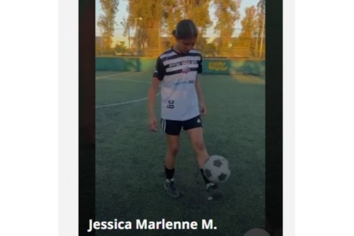 Una joven originaria de Mexicali participa en la convocatoria lanzada por el Gobierno de México para ganar un boleto al partido inaugural del Mundial de la FIFA