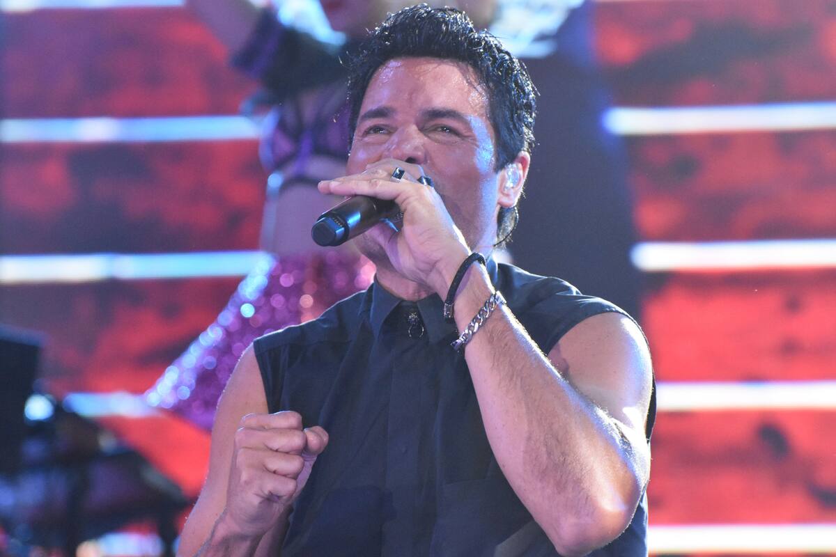 Chayanne encabeza lista de "Los más sexy" a sus 53 años