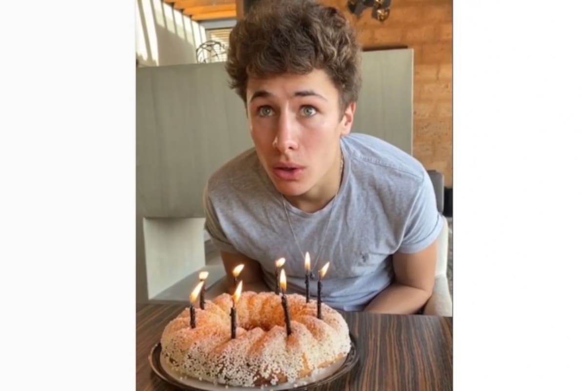Juanpa Zurita asusta y celebra su cumpleaños