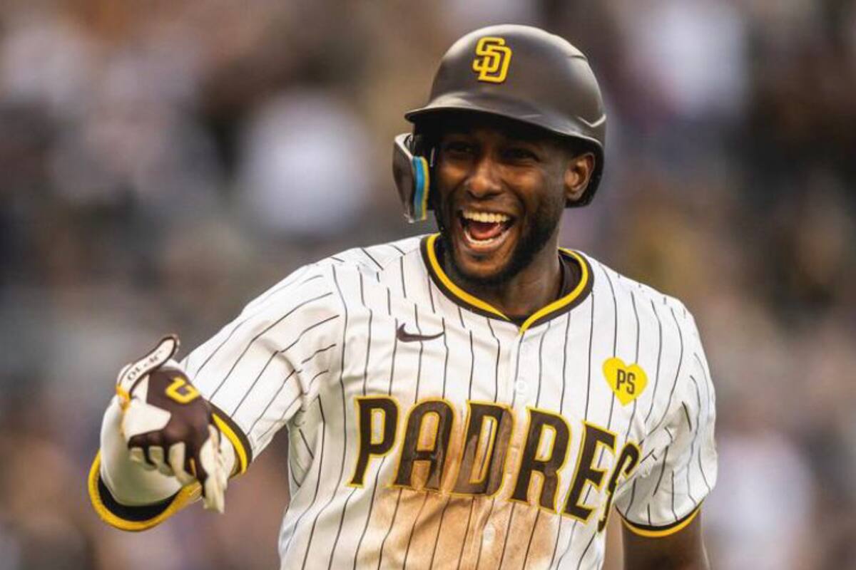 Profar se queda cerca del ciclo con los Padres