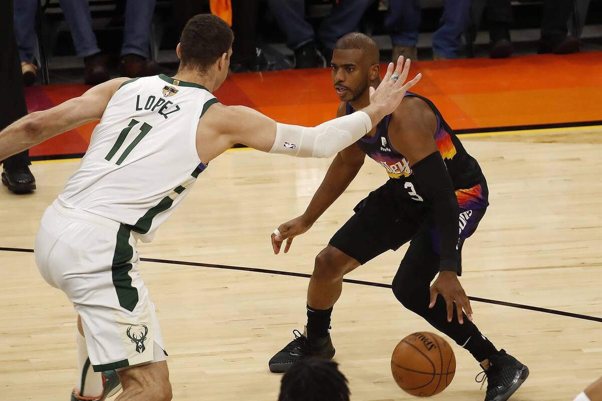 Suns brillan sobre los Bucks en el primero de las Finales de la NBA