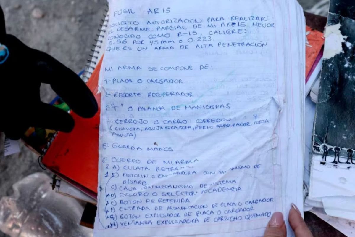 Encuentran cuaderno de apuntes de presunto alumno sicario del CJNG recluido en rancho Izaguirre: “Mi arma se compone de...”