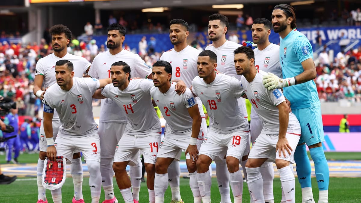 La demanda por mil millones de dólares surgió tras el gol anulado a Irán ante Egipto. (Reuters)