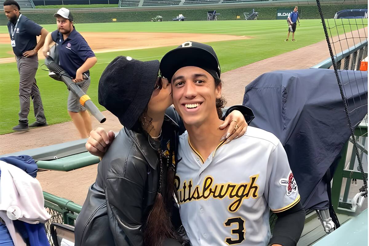 ¡Amor virtual!: Vanessa Hudgens conoció a su nuevo novio a través de Zoom