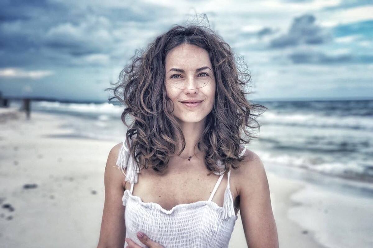 A sus 42 así luce Barbara Mori sin maquillaje