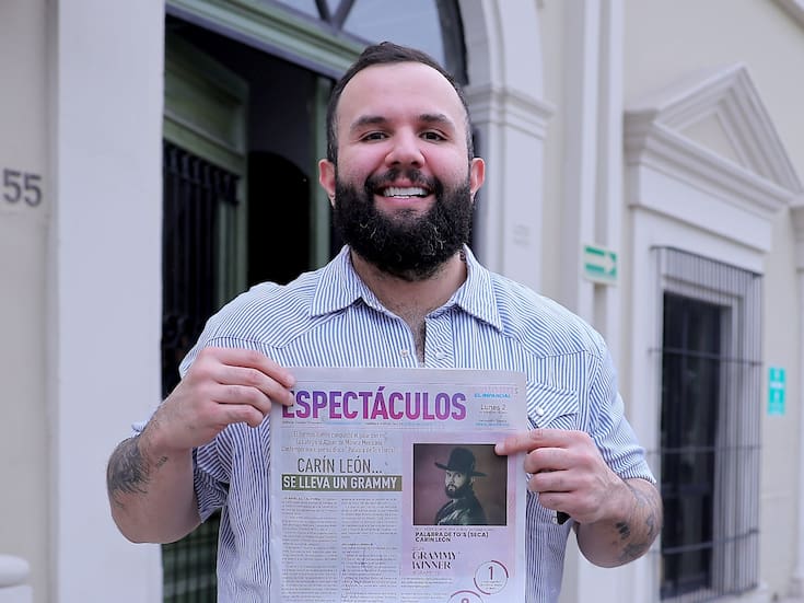 Carín León “al tiro”: Se recupera del dengue y gana Grammy