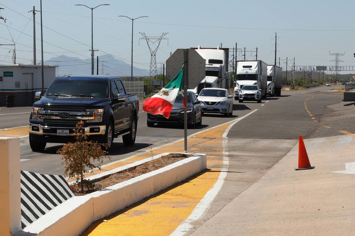 Va Federación con operativo para recuperar casetas de cobro