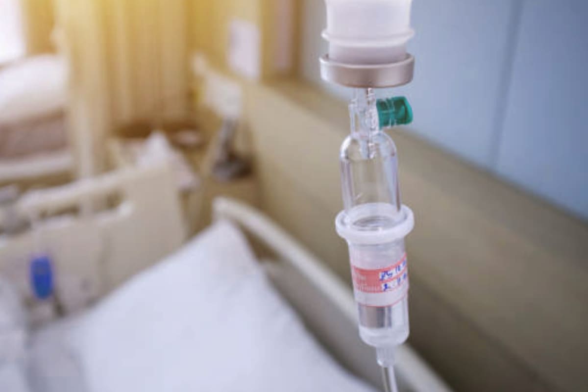 Niño de 3 años sufre intoxicación por cocaína en Argentina; madre lo saca del hospital a escondidas y huye con él