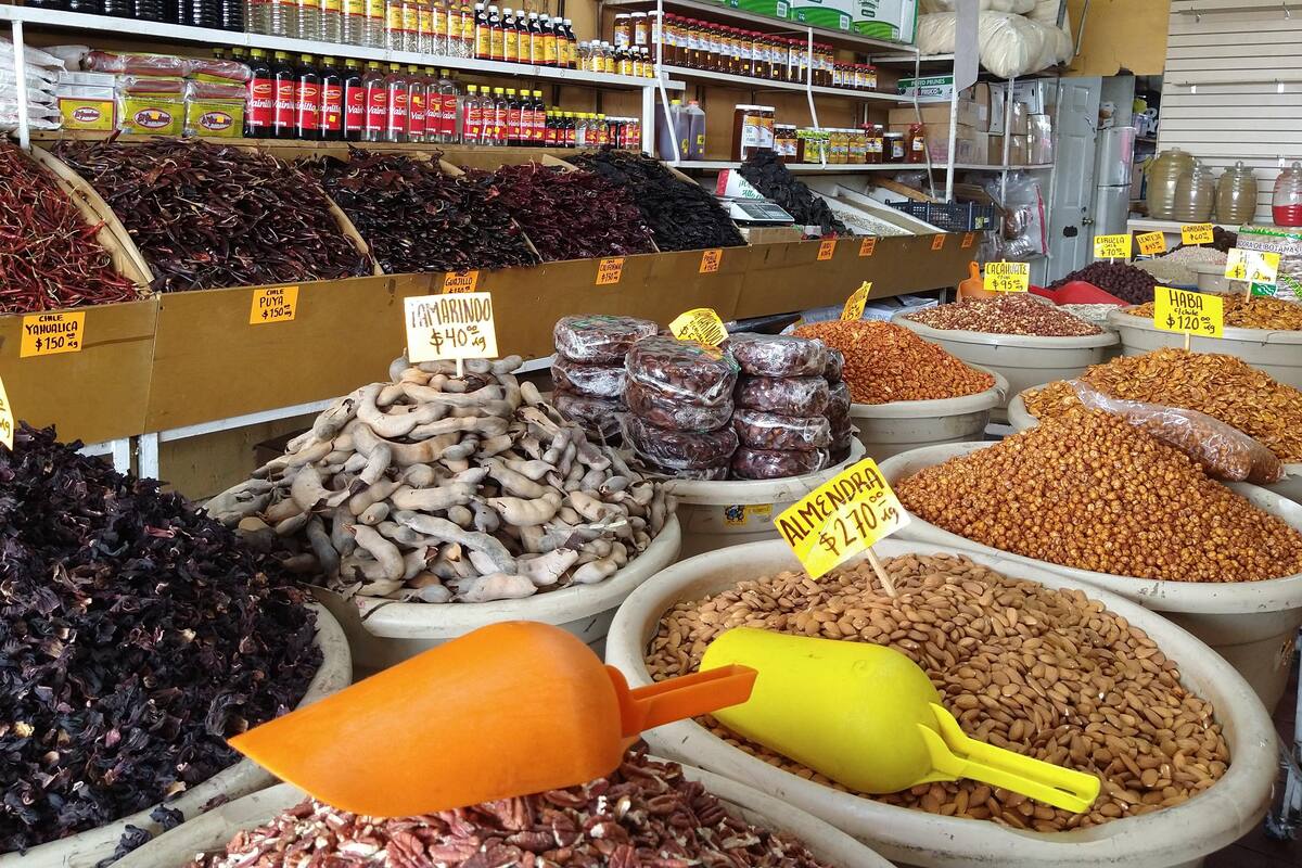 Continúa aumento de precios de la canasta básica