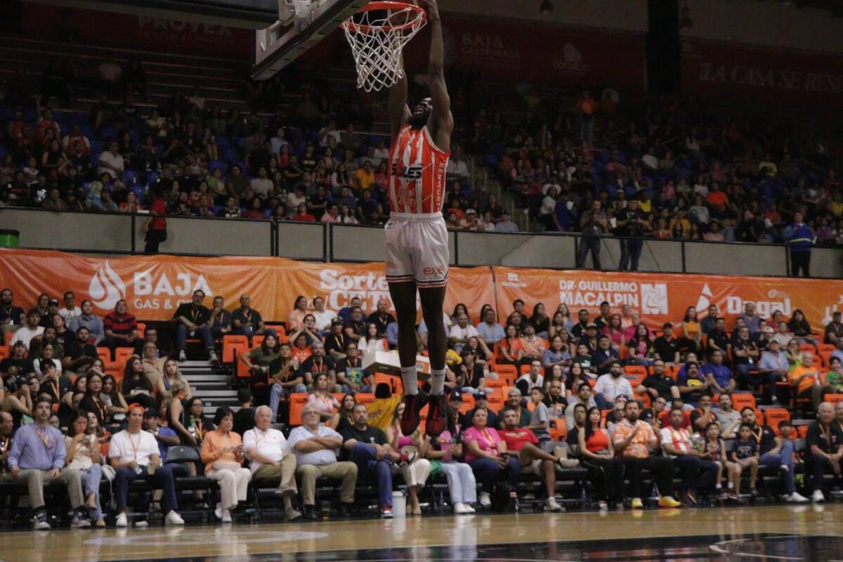Soles aplastó a Mineros