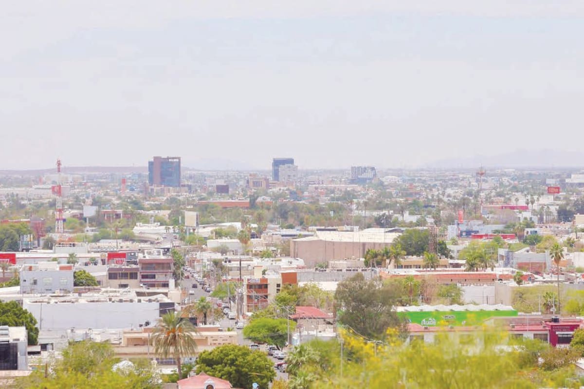 Hermosillo se cubre de polvo; se espera que a partir de hoy bajen ligeramente las temperaturas en Sonora