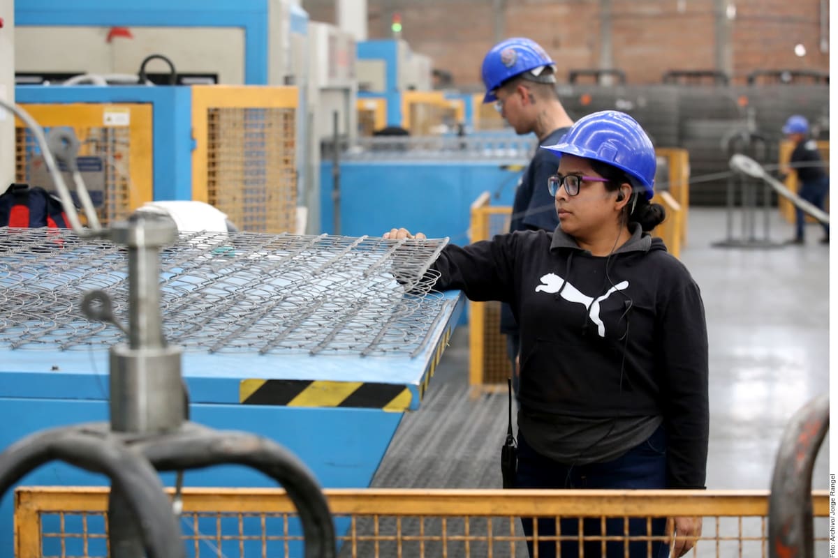 Trabajan 45.5% de madres en BC