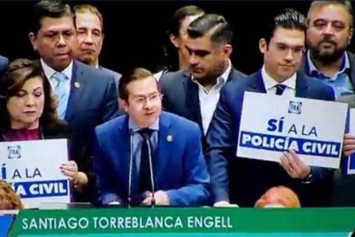 VIDEO: Viralizan como “lord cul..” a diputado del PAN, Santiago Torreblanca y lo convierten en “meme”