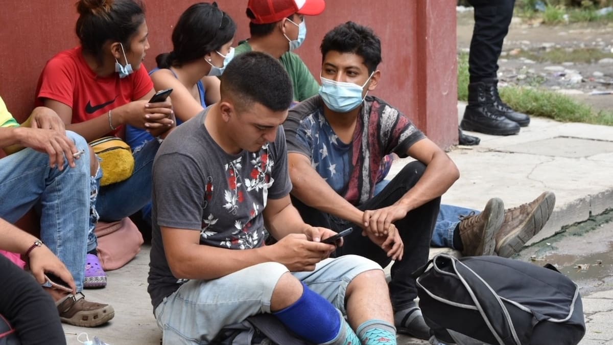 El IMSS autoriza seguro médico gratuito para mexicanos repatriados de Estados Unidos mediante un acuerdo que garantiza servicios médicos y hospitalarios hasta por tres meses