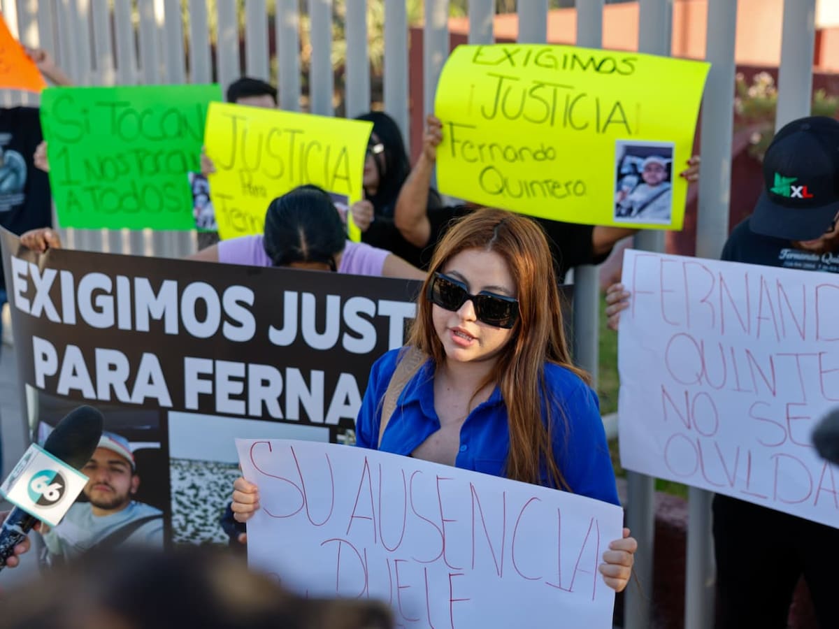 El joven presuntamente fue asesinado por un familiar de su novia tras una riña ocurrida durante una reunión la madrugada del pasado lunes.
Fotos Johnny Morales