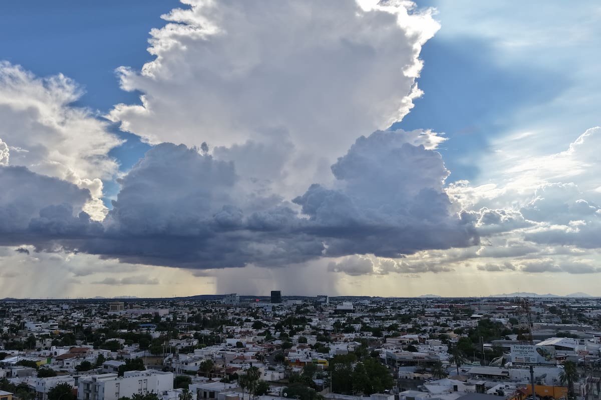 Huracán Marie se aleja de Baja California mientras aumentan las lluvias en el país