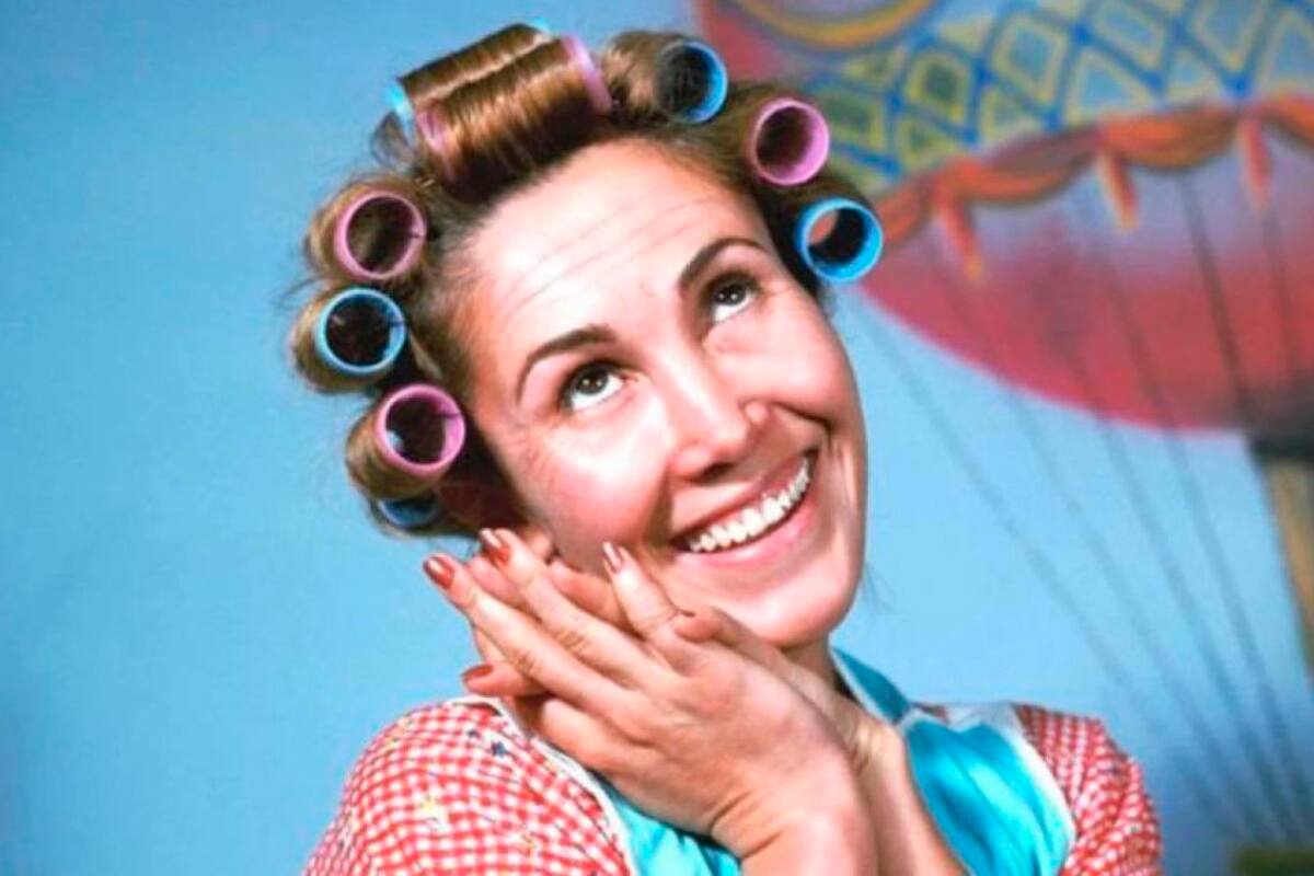 “No se junten con tanta chusma”: Florinda Meza