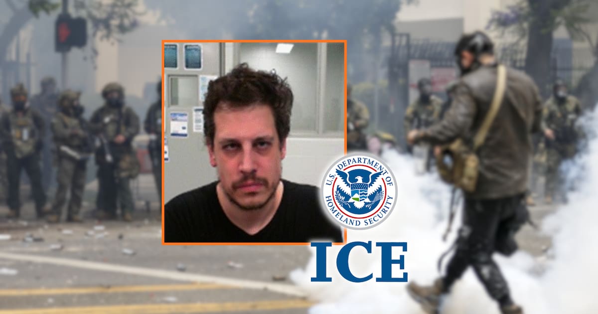 Ultraderechista Milo Yiannopoulos deportado de EE.UU. al Reino Unido tras defender redadas de ICE