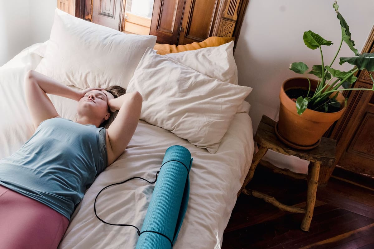 El burnout no se cura con un par de semanas de descanso; especialistas advierten que este colapso sistémico exige un tratamiento continuo de 1 a 3 años para lograr una verdadera recuperación celular y emocional