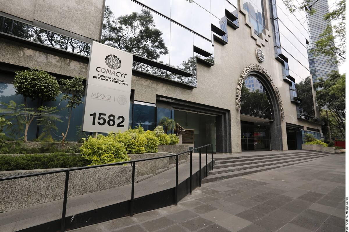 Conacyt: Se reservan declaración en FGR científicas acusadas de corrupción