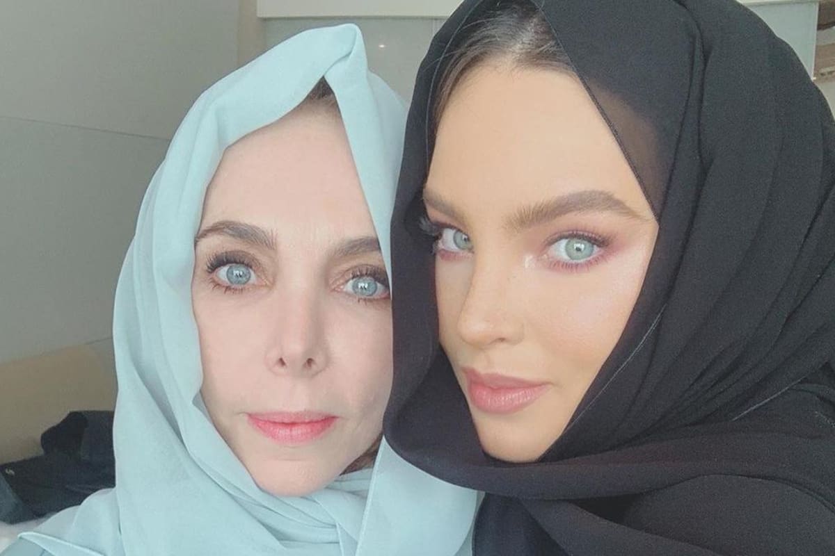 Mamá de Belinda conquista lnstagram con su belleza