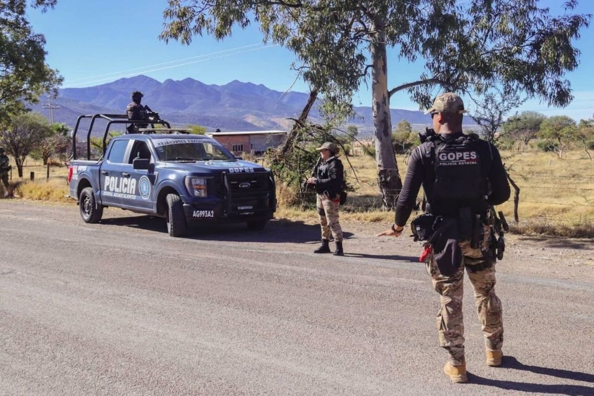 Un ataque con explosivos contra policías en una carretera de Zacatecas dejó dos heridos y un detenido originario de Aguascalientes