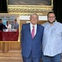Carolyn Adams, nuera de AMLO, denuncia acoso y difamación en redes tras difundirse fotos donde aparece con José Ramón López Beltrán en una tienda Cartier de Cancún